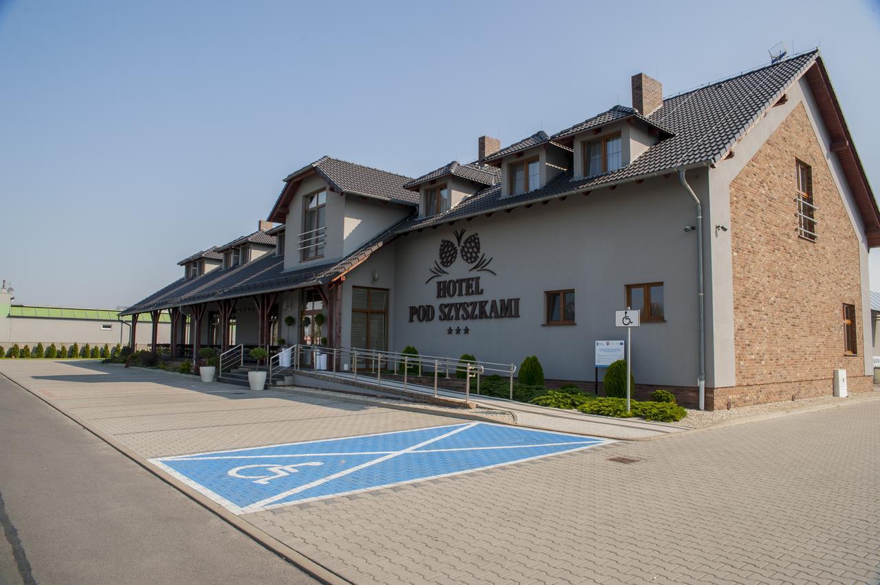 Hotel Pod Szyszkami Kozmin المظهر الخارجي الصورة