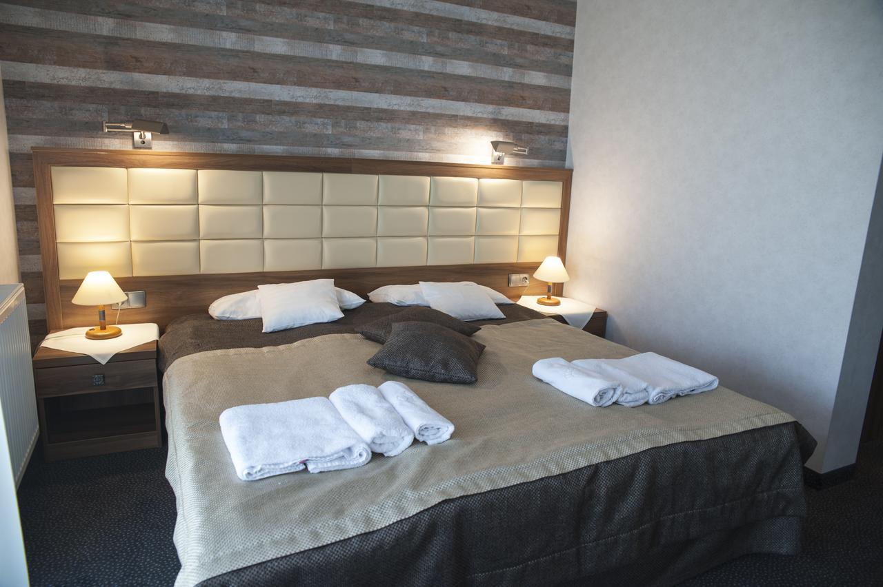Hotel Pod Szyszkami Kozmin المظهر الخارجي الصورة