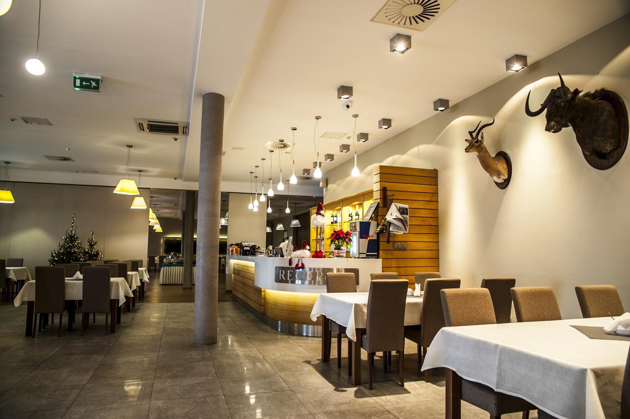 Hotel Pod Szyszkami Kozmin المظهر الخارجي الصورة